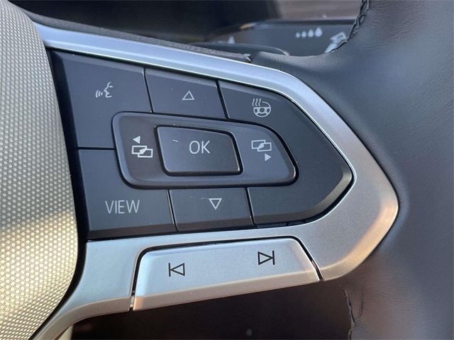 new 2026 Volkswagen Atlas car, priced at $58,804