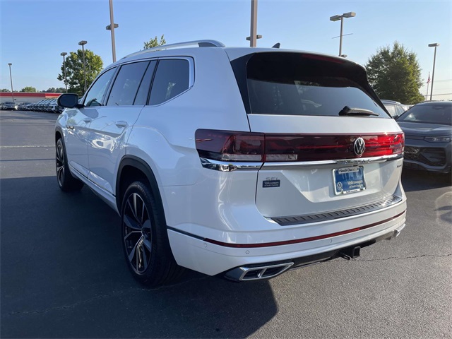 new 2026 Volkswagen Atlas car, priced at $58,804