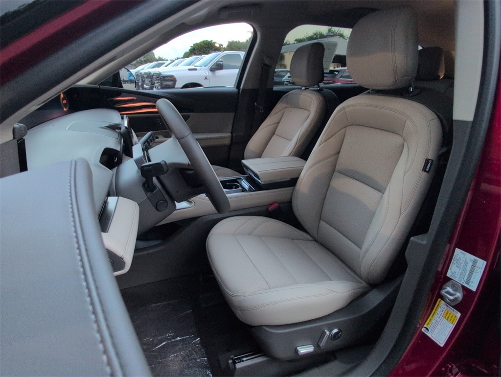 new 2025 Lincoln Nautilus car, priced at $55,954