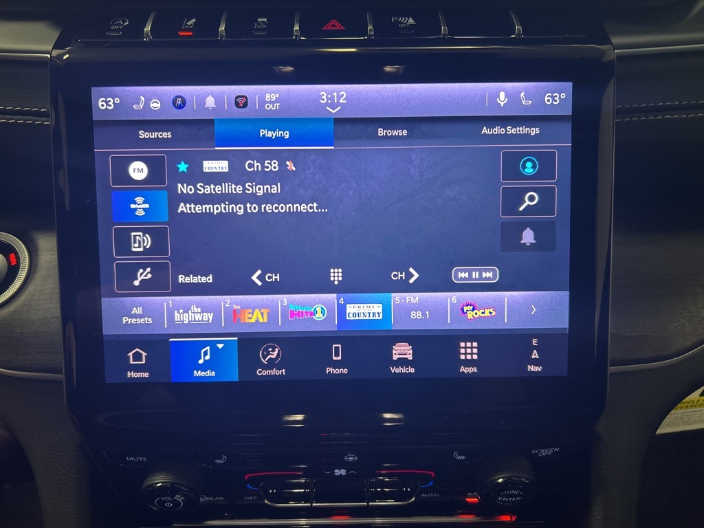 new 2025 Jeep Grand Cherokee car, priced at $43,249