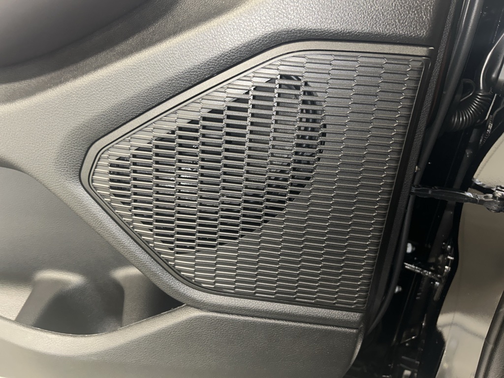 new 2025 Jeep Grand Cherokee car, priced at $43,249