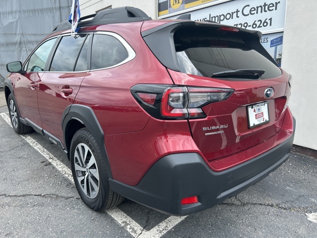 used 2024 Subaru Outback car, priced at $30,790