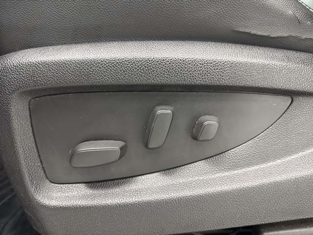 used 2015 Chevrolet Silverado 1500 car, priced at $18,988