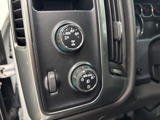 used 2015 Chevrolet Silverado 1500 car, priced at $18,988