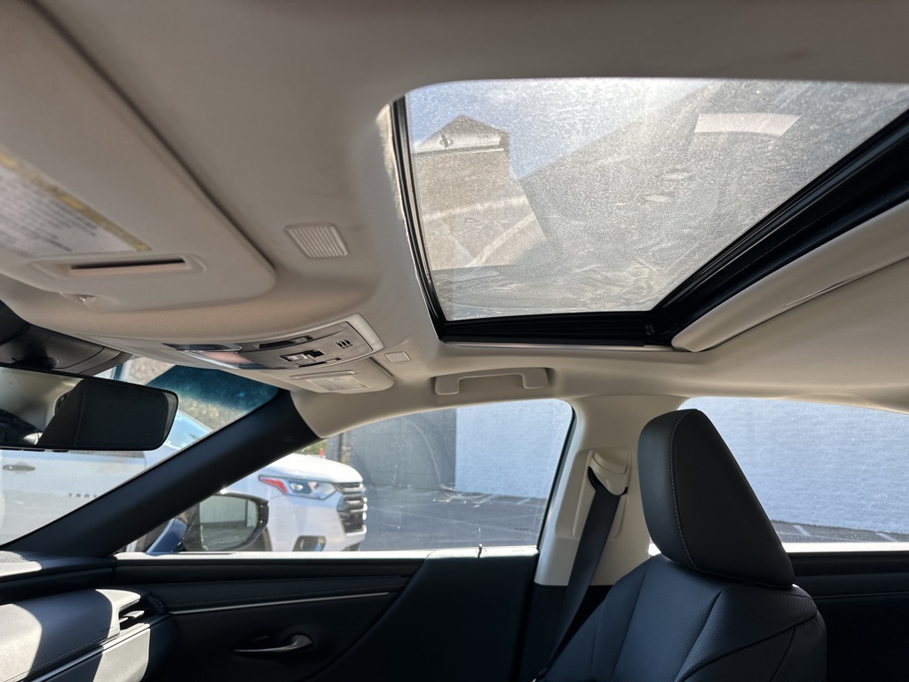 used 2024 Lexus ES car, priced at $41,690