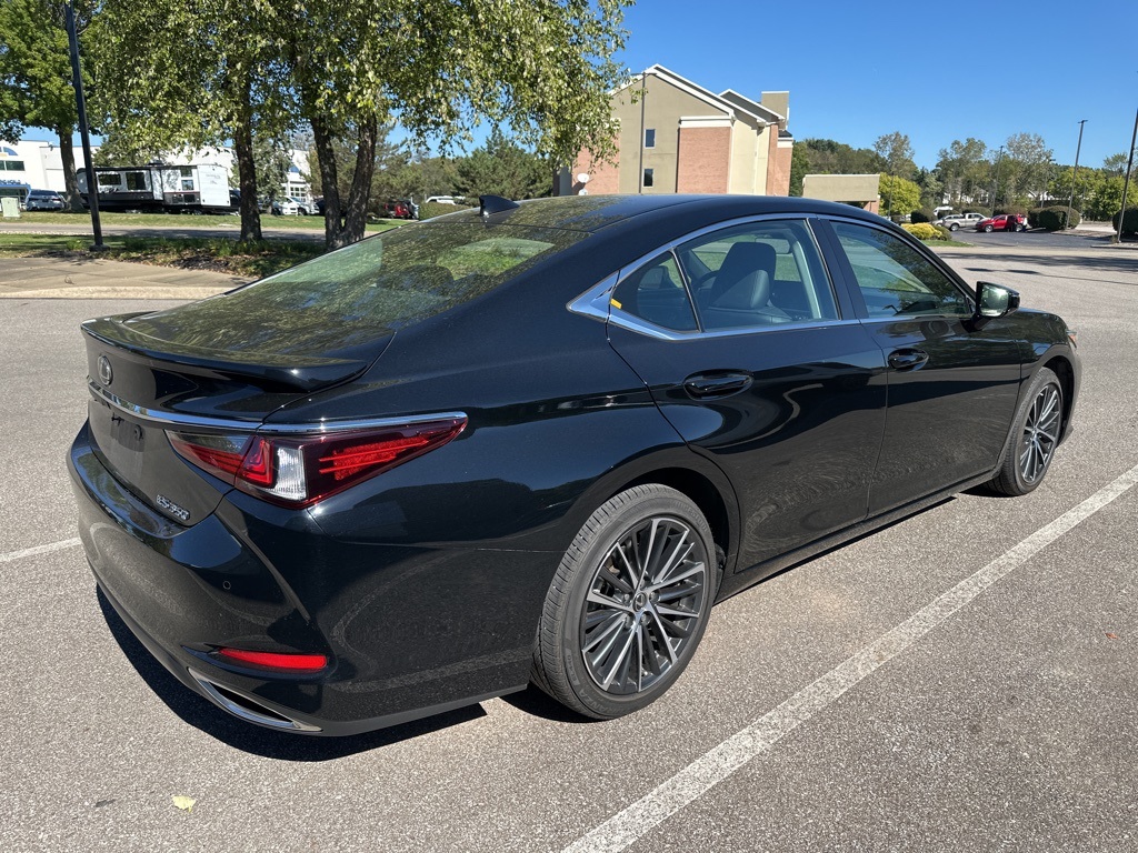 used 2024 Lexus ES car, priced at $41,690