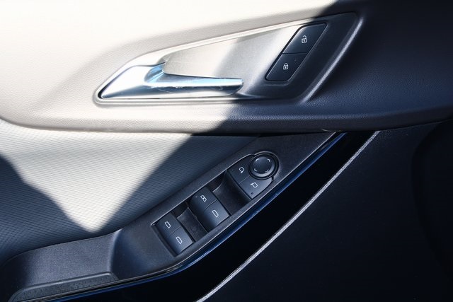 new 2026 Chevrolet Equinox car, priced at $33,490