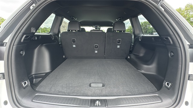 new 2025 Jeep Grand Cherokee car, priced at $45,381