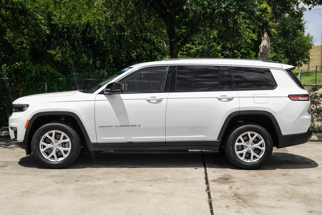 used 2022 Jeep Grand Cherokee L car, priced at $33,617