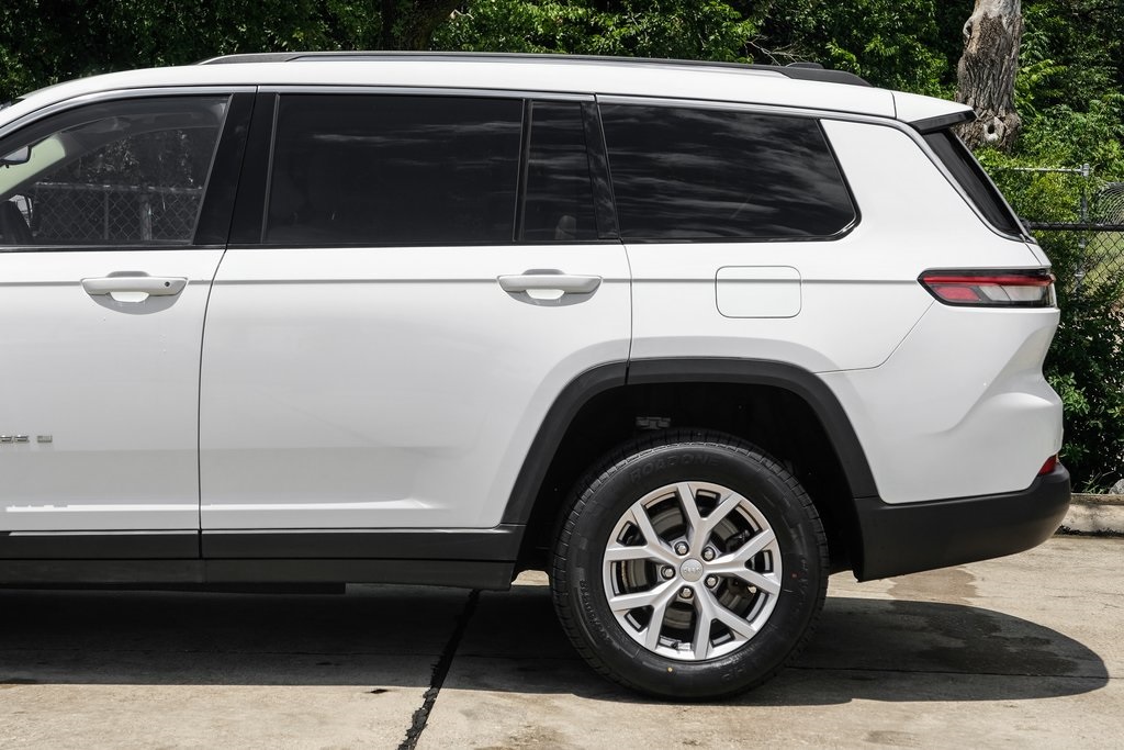 used 2022 Jeep Grand Cherokee L car, priced at $33,617