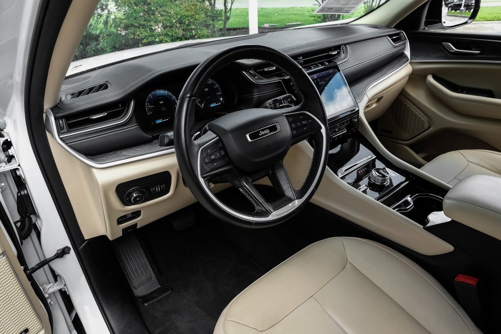used 2022 Jeep Grand Cherokee L car, priced at $33,617