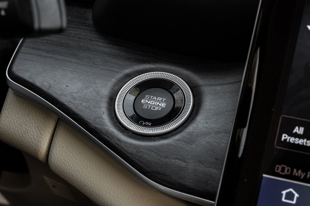 used 2022 Jeep Grand Cherokee L car, priced at $33,617