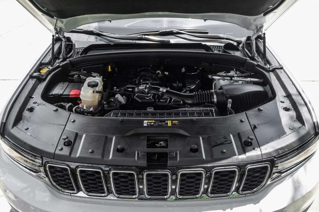 used 2022 Jeep Grand Cherokee L car, priced at $33,617