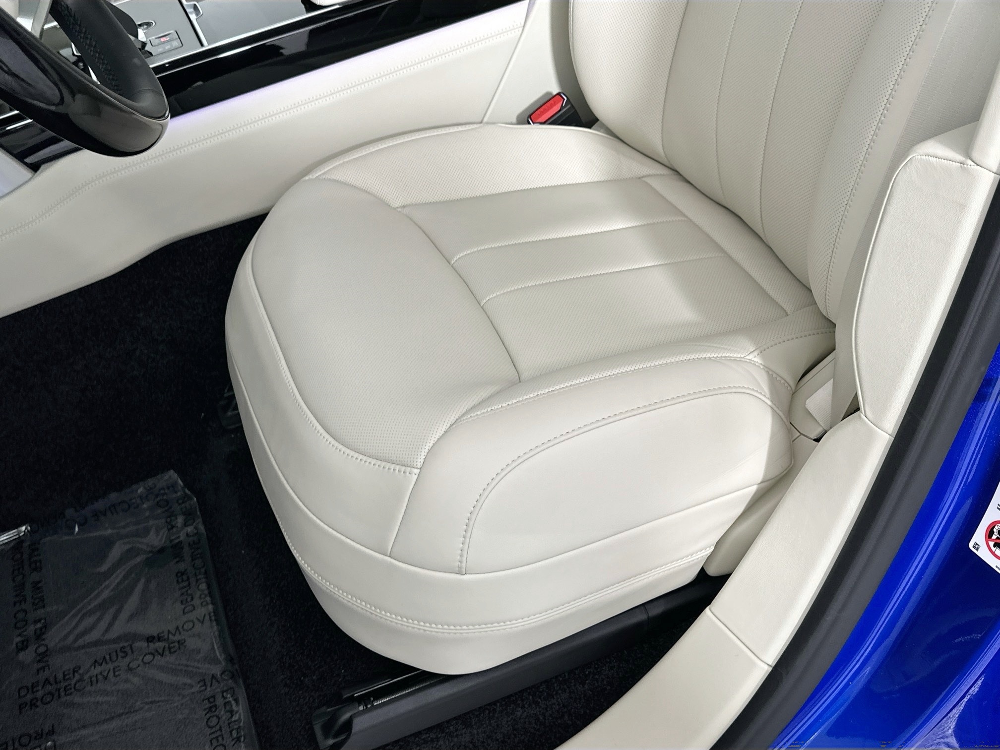 new 2025 Land Rover Range Rover car, priced at $162,380