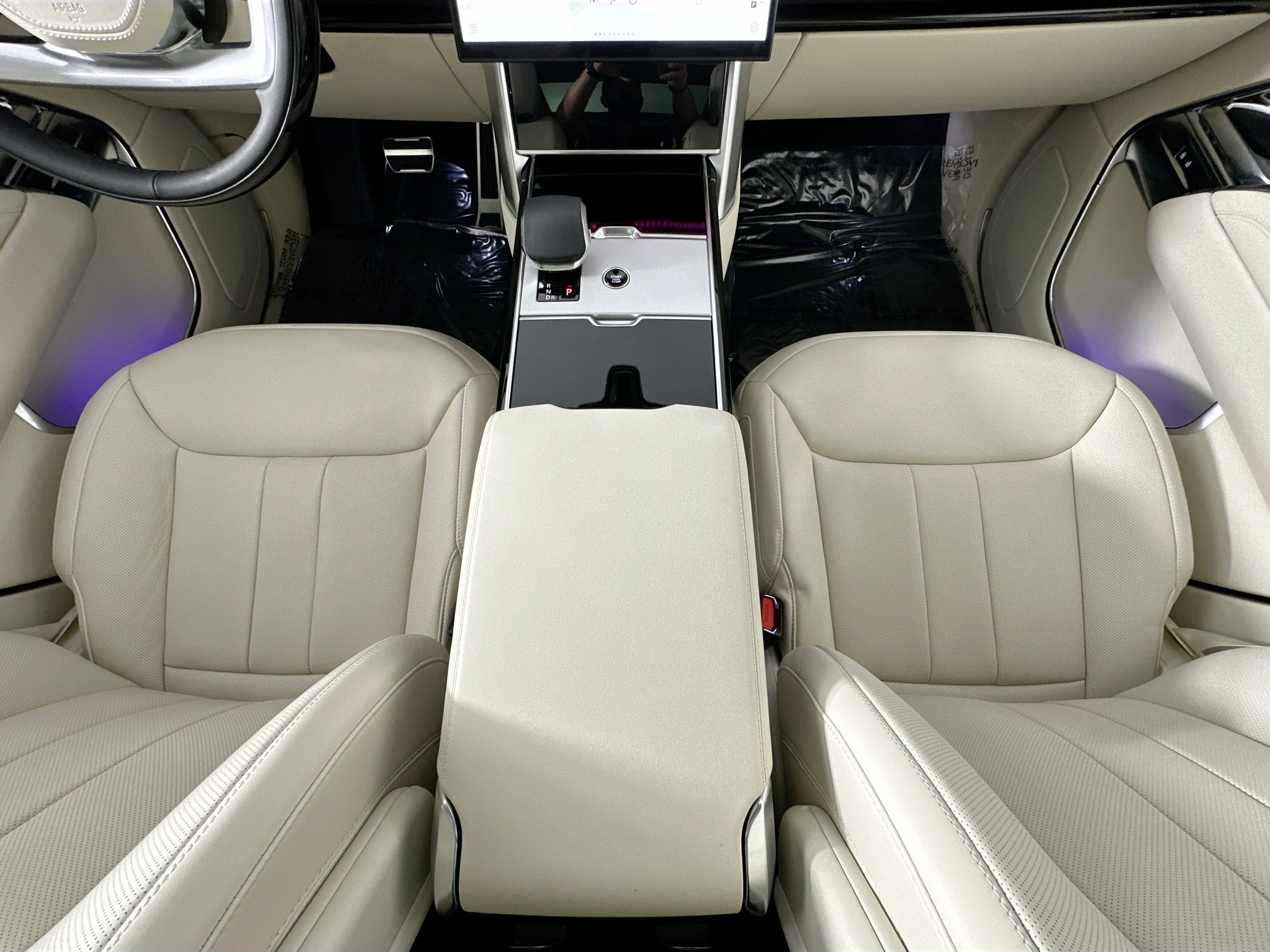 new 2025 Land Rover Range Rover car, priced at $162,380