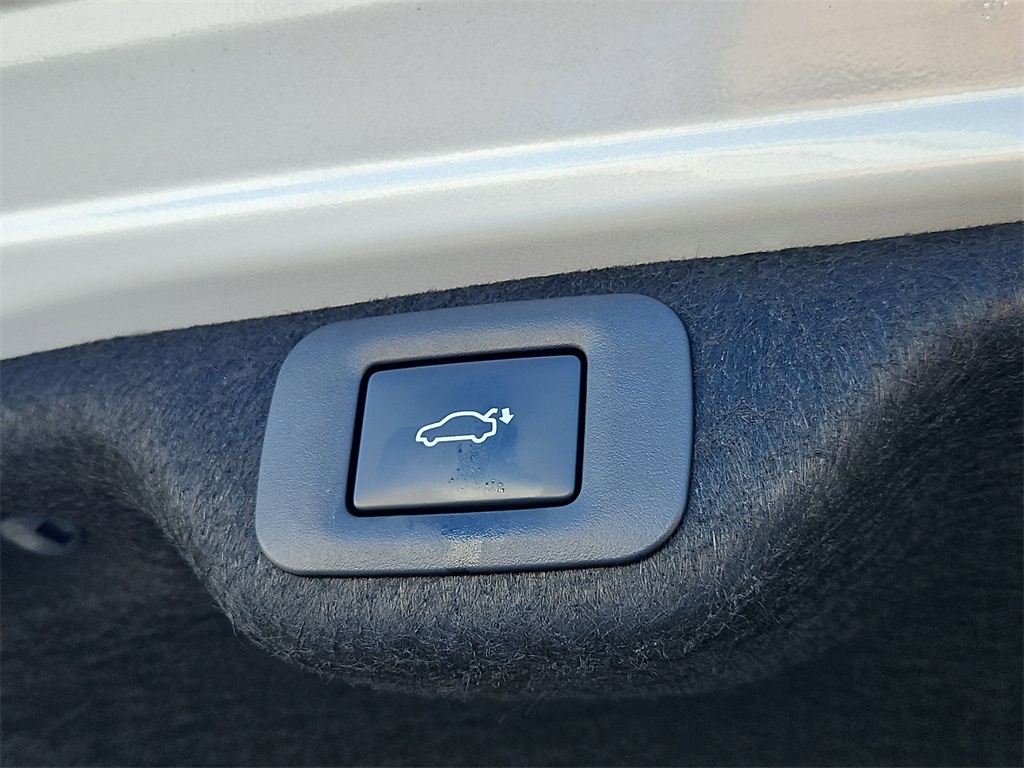 new 2025 Lexus ES car, priced at $51,014