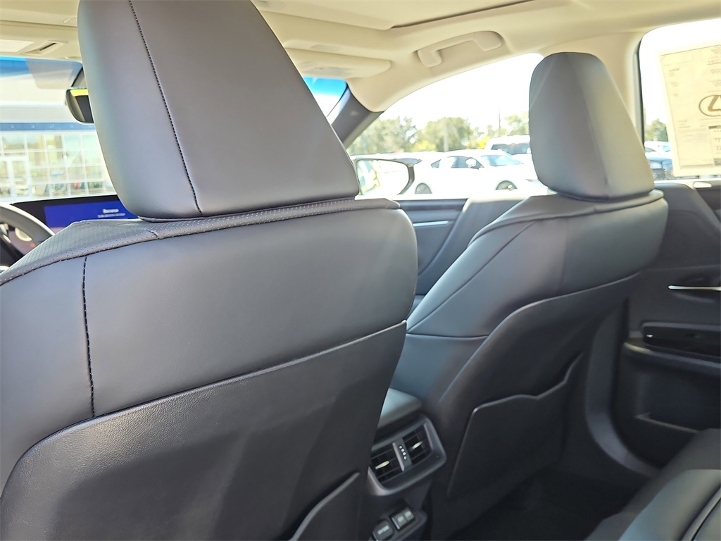 new 2025 Lexus ES car, priced at $51,014