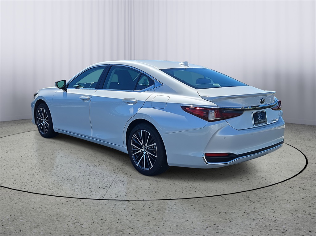 new 2025 Lexus ES car, priced at $51,014