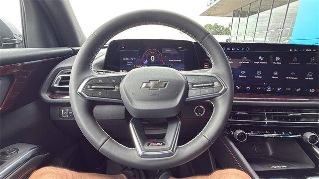new 2026 Chevrolet Traverse car, priced at $51,220