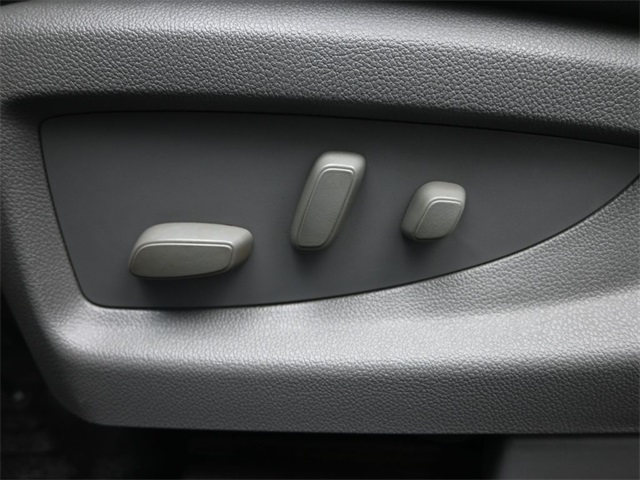 used 2018 GMC Sierra 1500 car, priced at $23,104