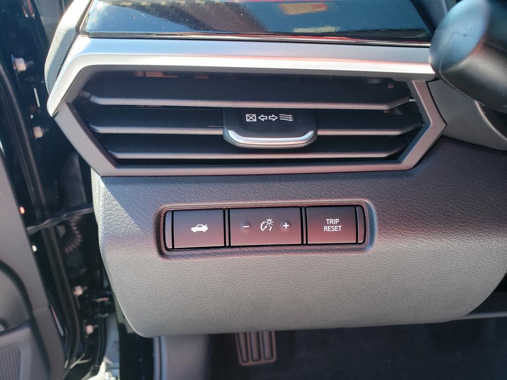 new 2025 Nissan Altima car, priced at $32,995