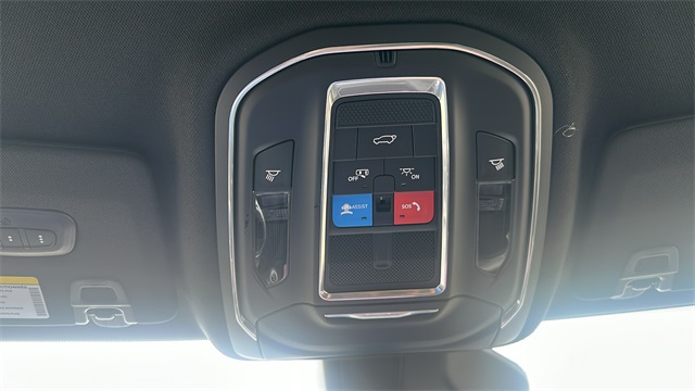 new 2025 Jeep Grand Cherokee car, priced at $48,340