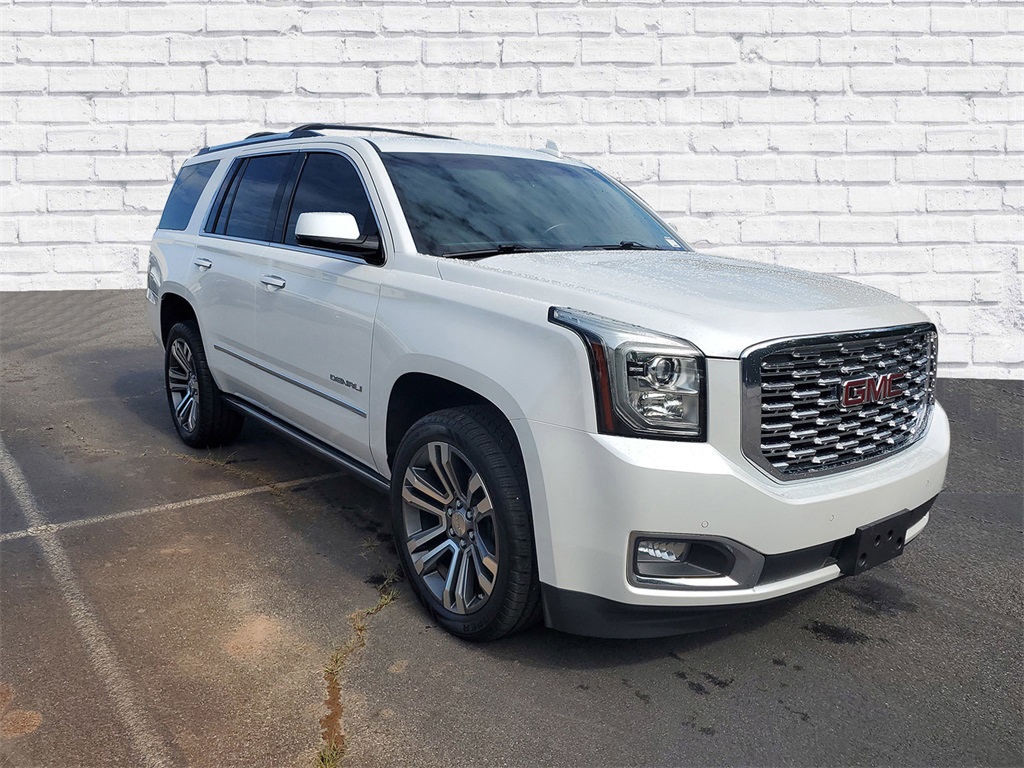 used 2018 GMC Yukon car, priced at $28,550