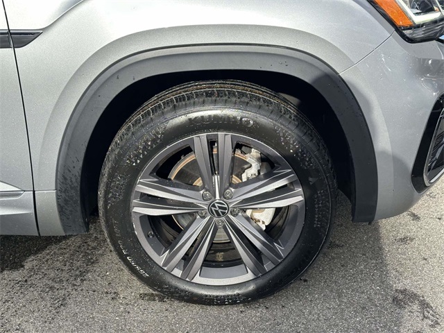 used 2021 Volkswagen Atlas Cross Sport car, priced at $27,449