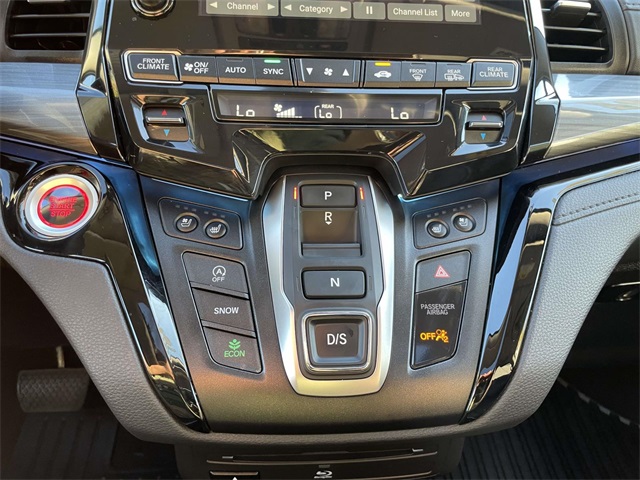 used 2023 Honda Odyssey car, priced at $39,062