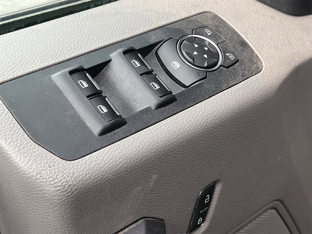 used 2020 Ford F-150 car, priced at $35,996