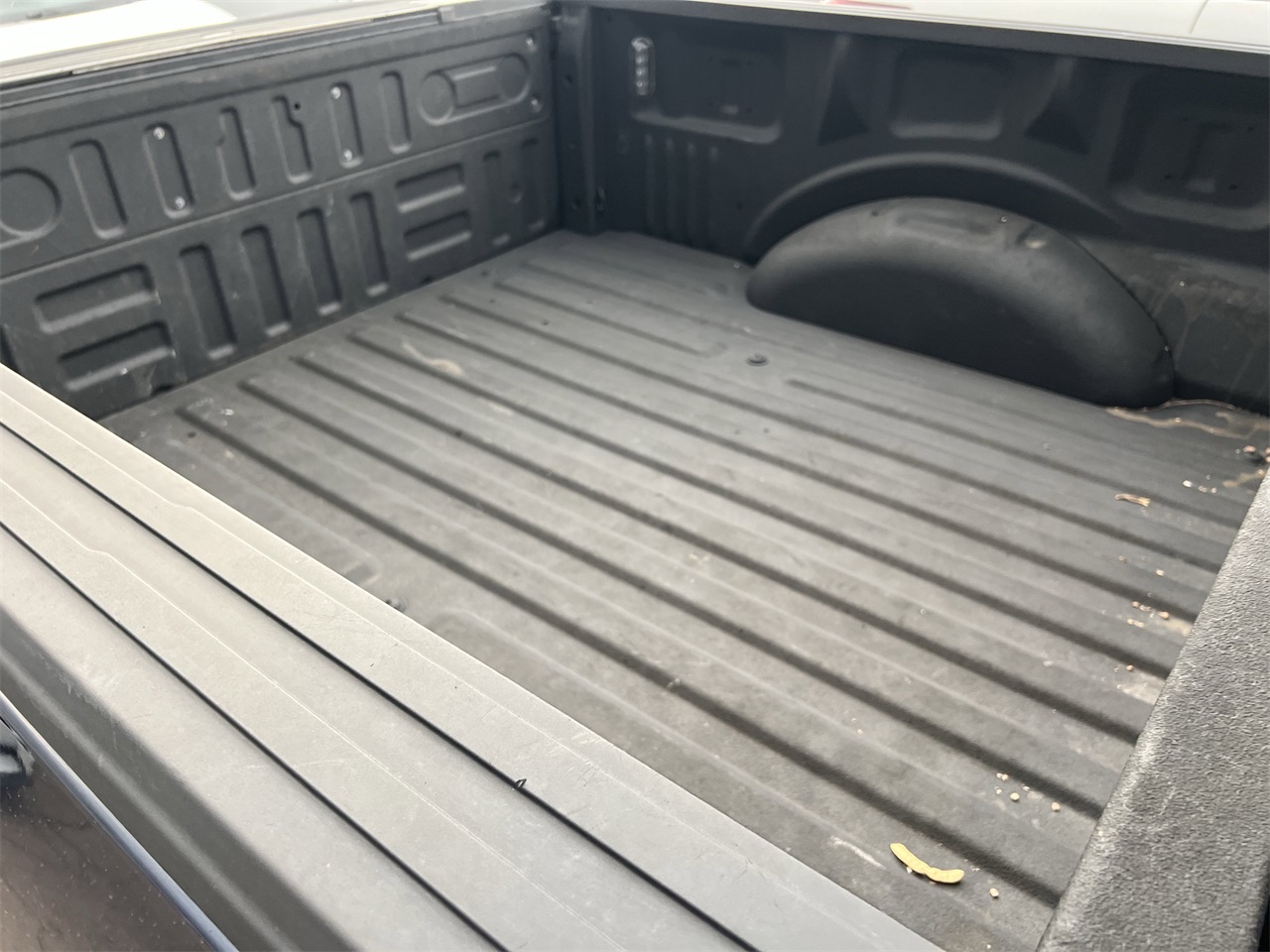used 2020 Ford F-150 car, priced at $35,996