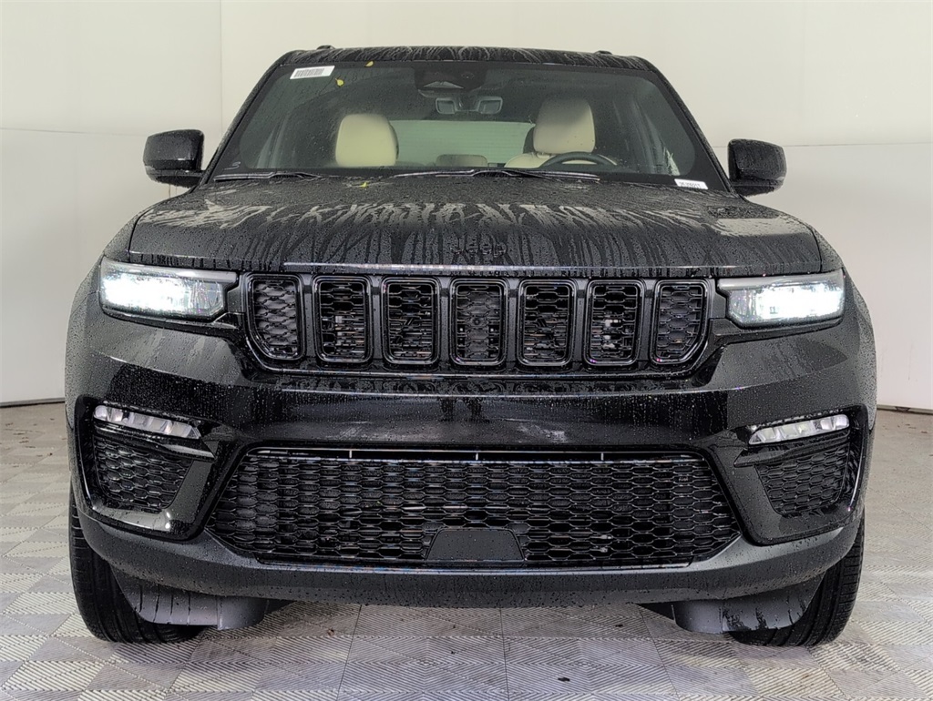 new 2025 Jeep Grand Cherokee car