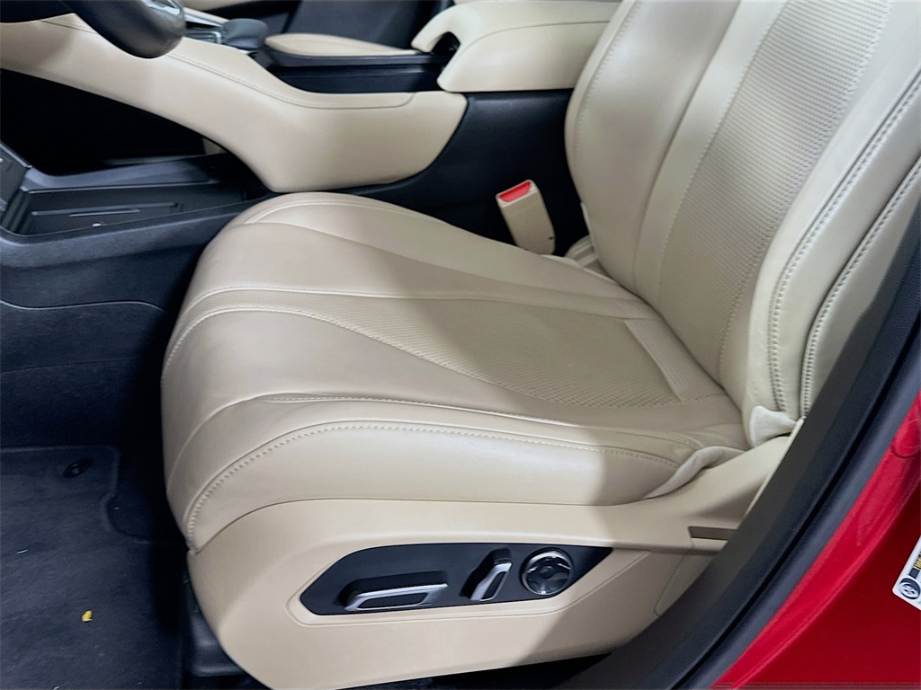 used 2022 Acura RDX car, priced at $33,999