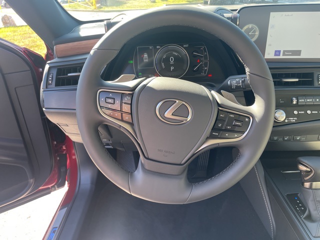 new 2025 Lexus ES car, priced at $50,809