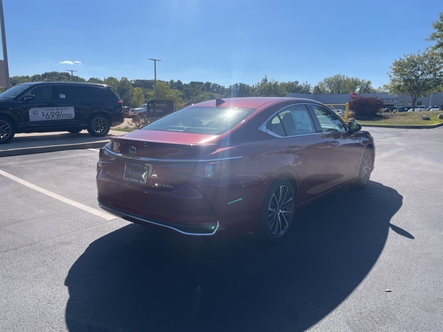 new 2025 Lexus ES car, priced at $50,809