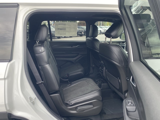 new 2025 Jeep Grand Cherokee L car, priced at $39,908