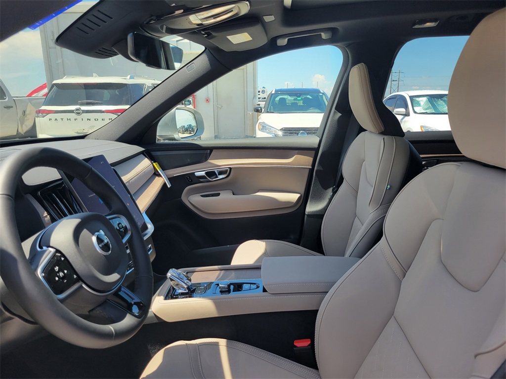 new 2026 Volvo XC90 Plug-In Hybrid car, priced at $81,875