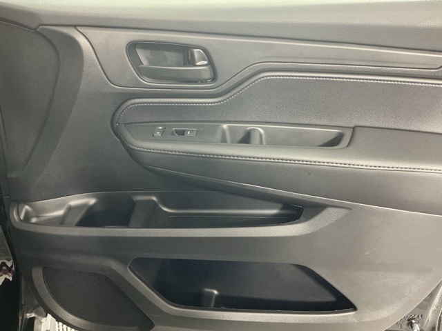 used 2025 Honda Odyssey car, priced at $39,895