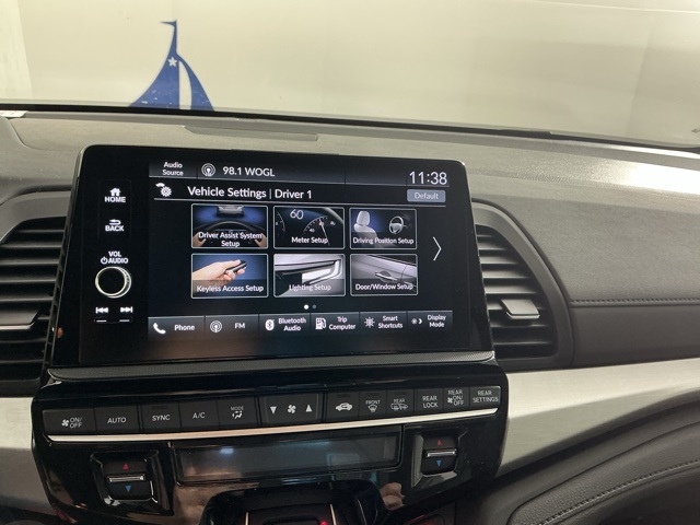 used 2025 Honda Odyssey car, priced at $39,895