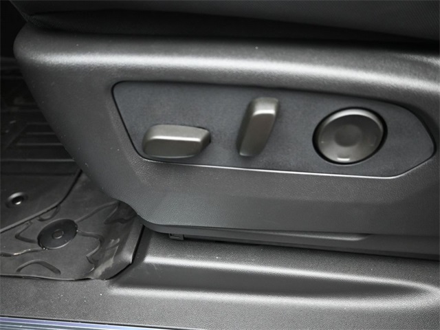 new 2026 GMC Hummer EV SUV car, priced at $100,164