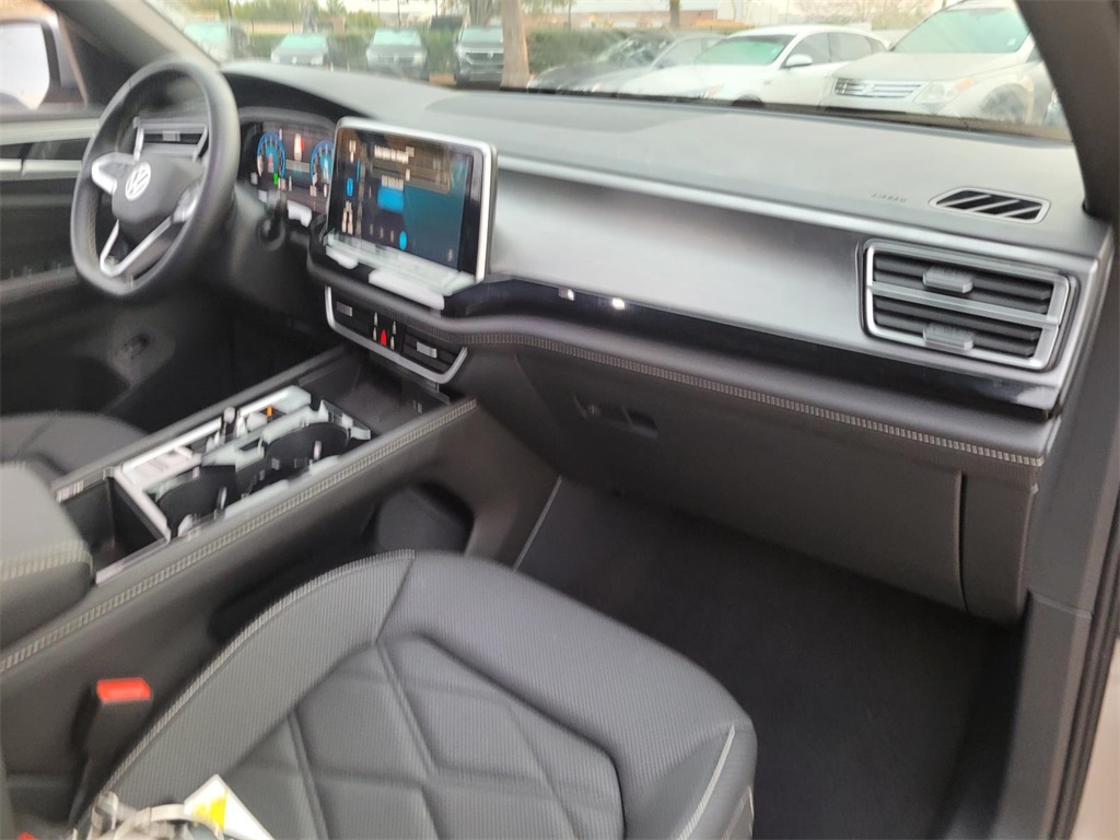 used 2025 Volkswagen Atlas Cross Sport car, priced at $35,900