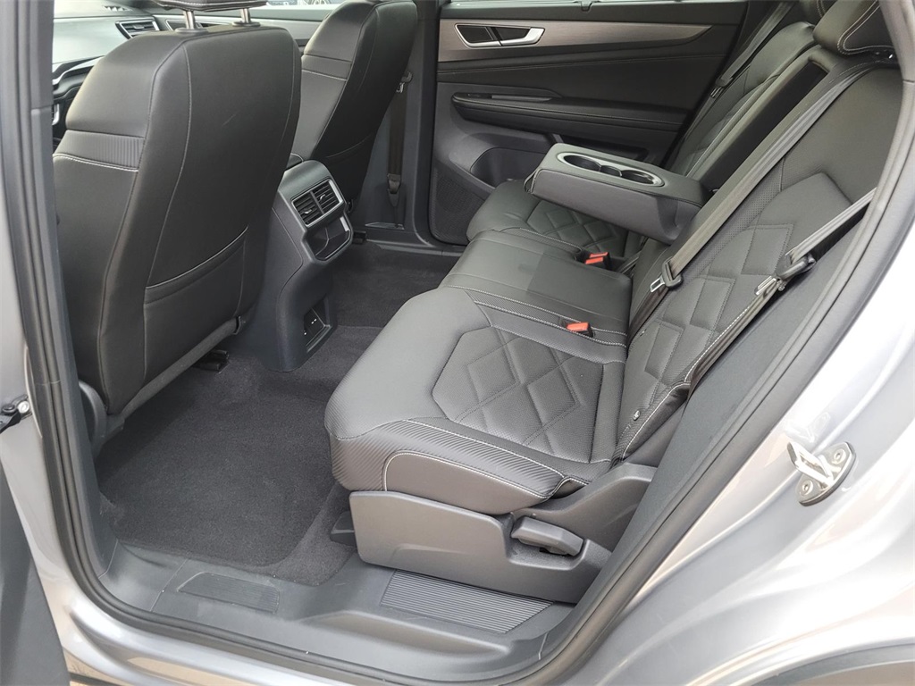 used 2025 Volkswagen Atlas Cross Sport car, priced at $35,900