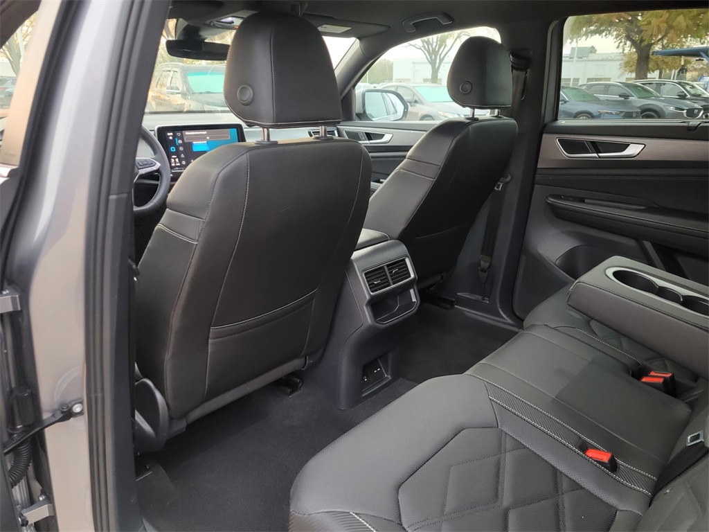 used 2025 Volkswagen Atlas Cross Sport car, priced at $35,900