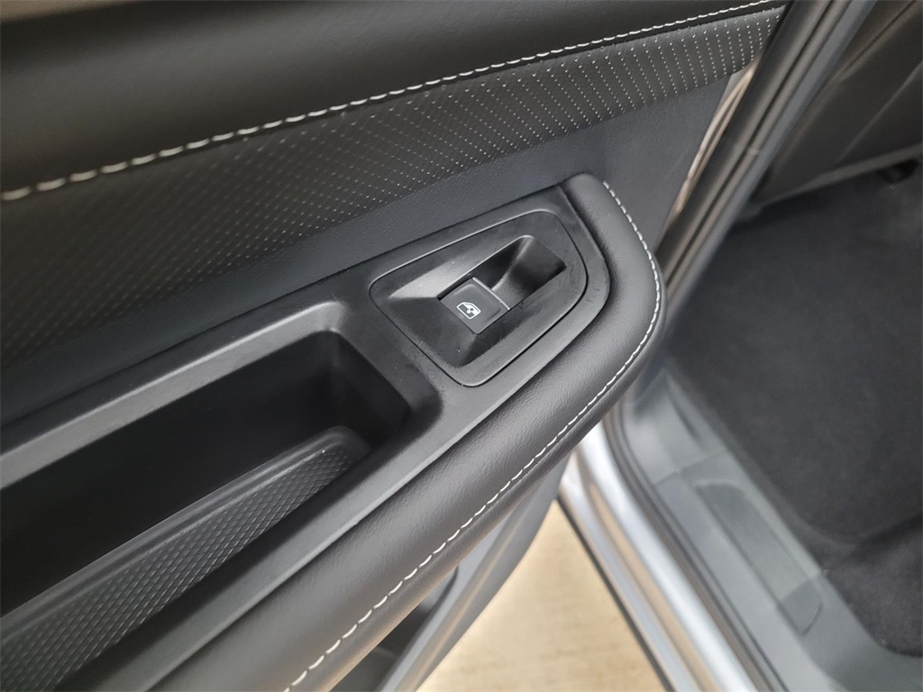 used 2025 Volkswagen Atlas Cross Sport car, priced at $35,900