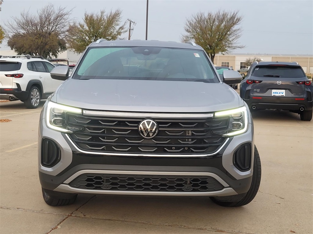 used 2025 Volkswagen Atlas Cross Sport car, priced at $35,900