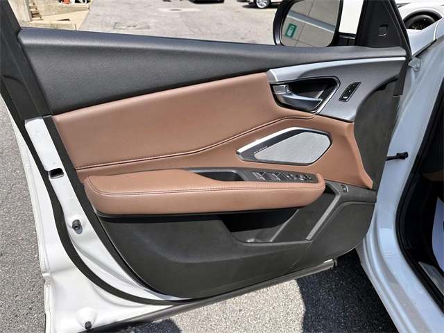 used 2021 Acura RDX car, priced at $31,250