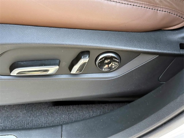 used 2021 Acura RDX car, priced at $31,250