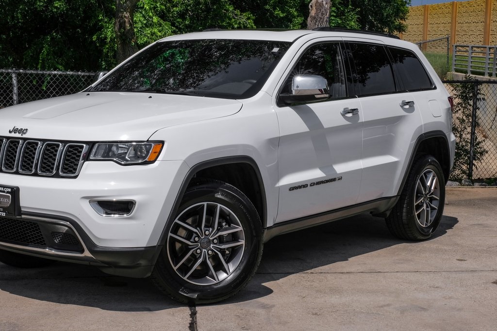 used 2022 Jeep Grand Cherokee WK car, priced at $27,052