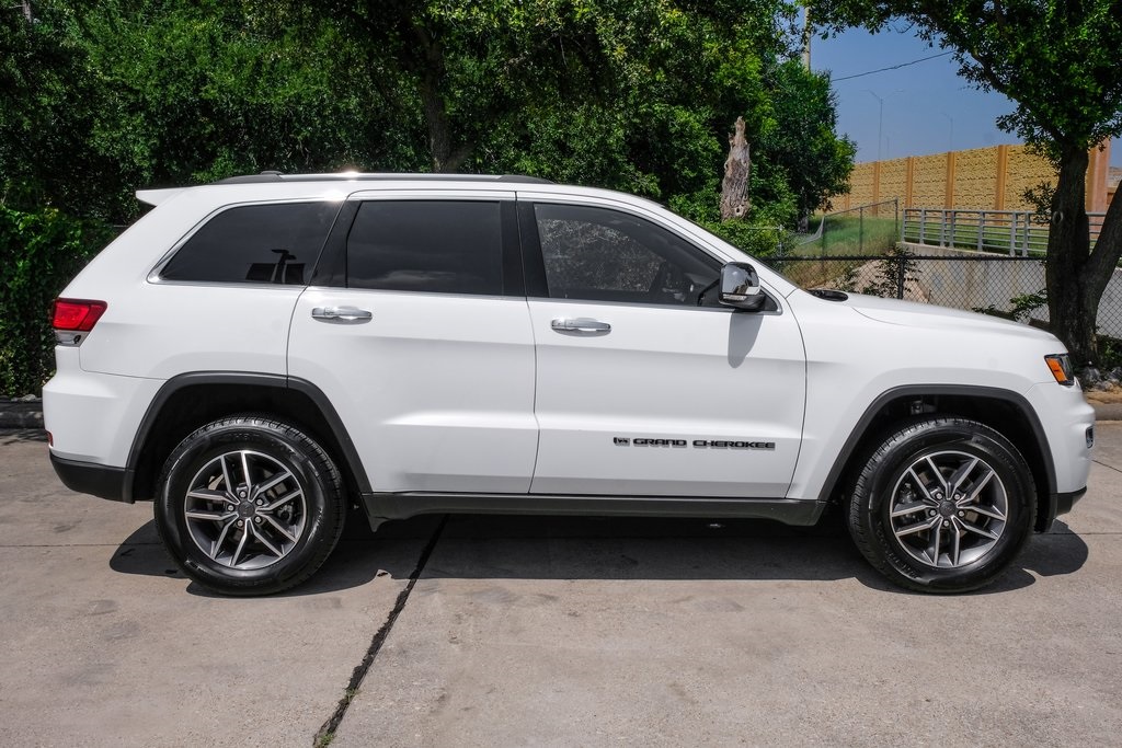 used 2022 Jeep Grand Cherokee WK car, priced at $27,052