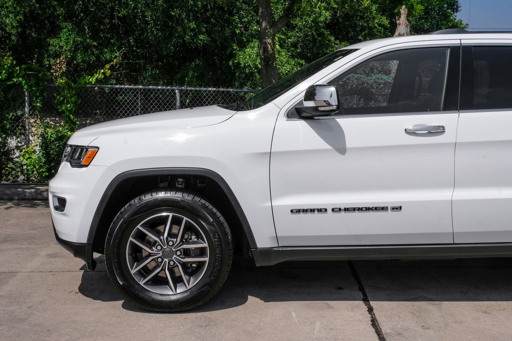 used 2022 Jeep Grand Cherokee WK car, priced at $27,052